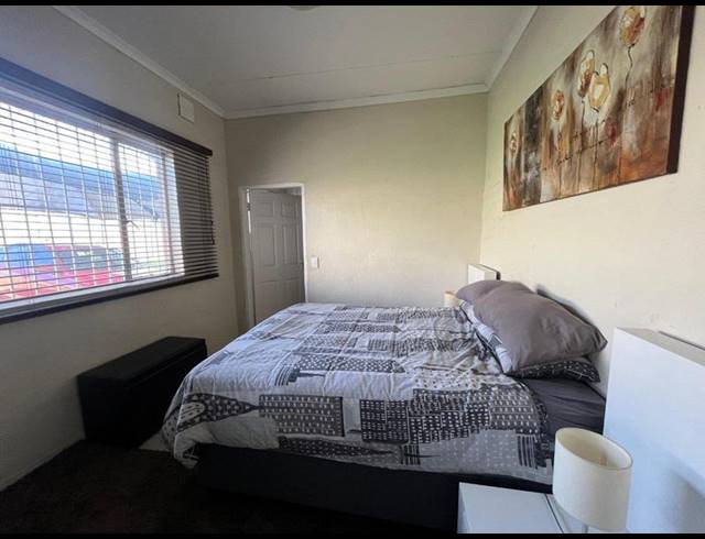 3 BEDROOM HOUSE FOR SALE IN CROYDON